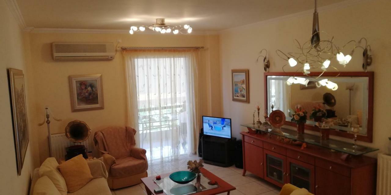 Apartment Giorgos Kalamata Esterno foto